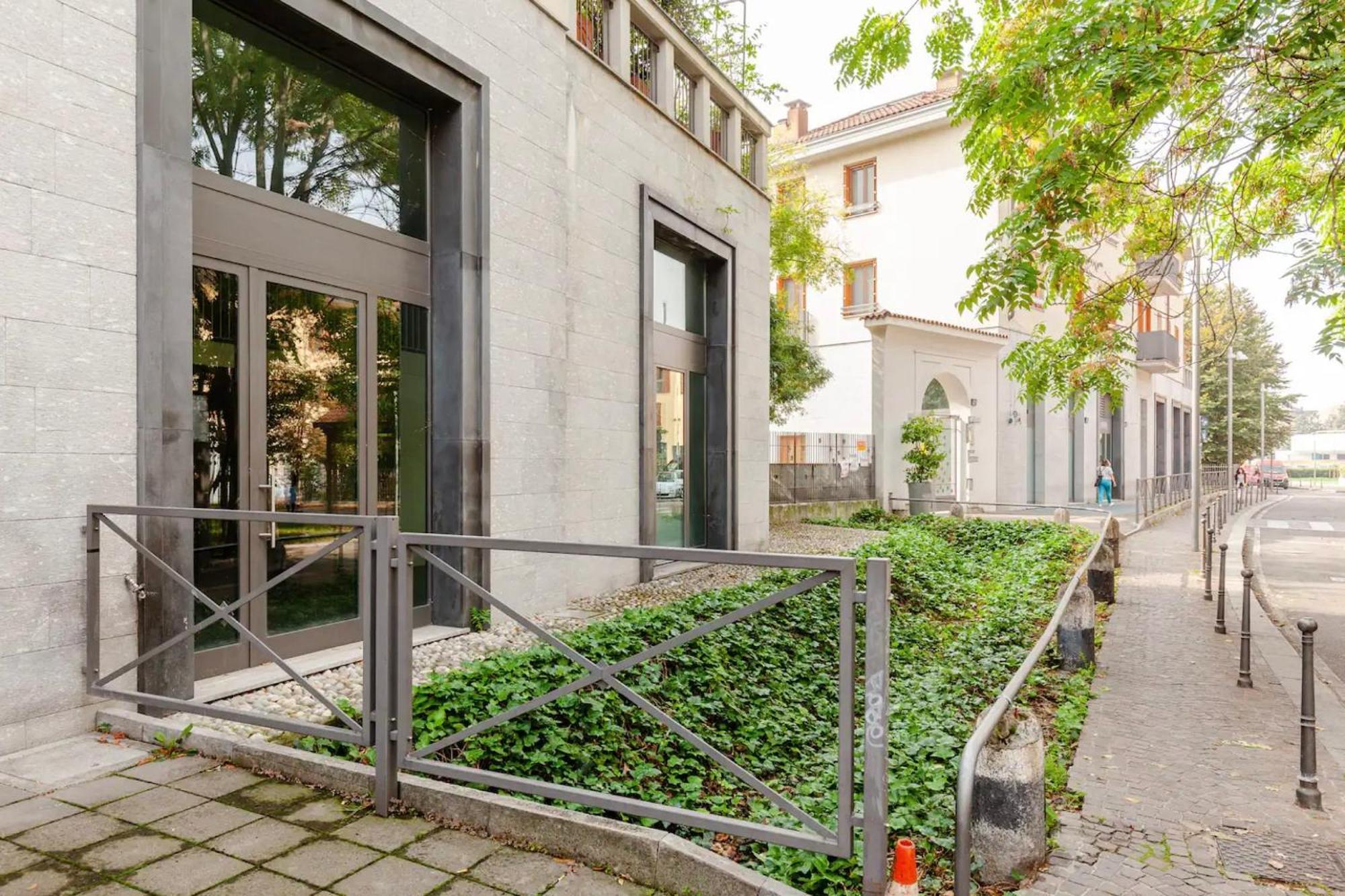 Design Spacious Loft In Navigli - Hosted By Sweetstay Milan Exterior photo